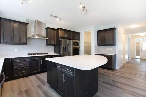 149 Yorkville ST SW, Calgary, AB T2X 4X6