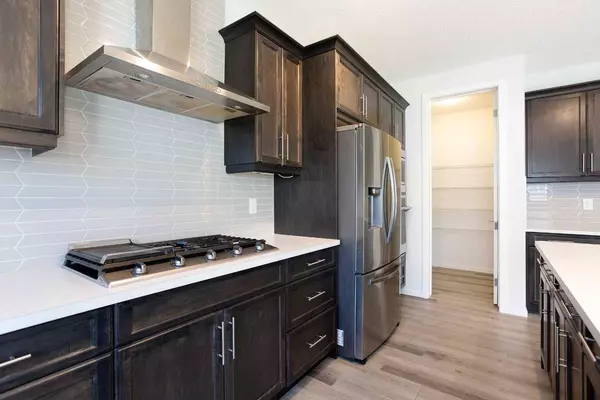 149 Yorkville ST SW, Calgary, AB T2X 4X6