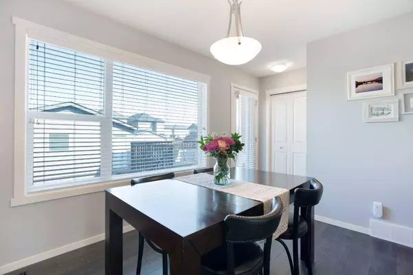 77 Nolanfield WAY NW, Calgary, AB T3R 0M8