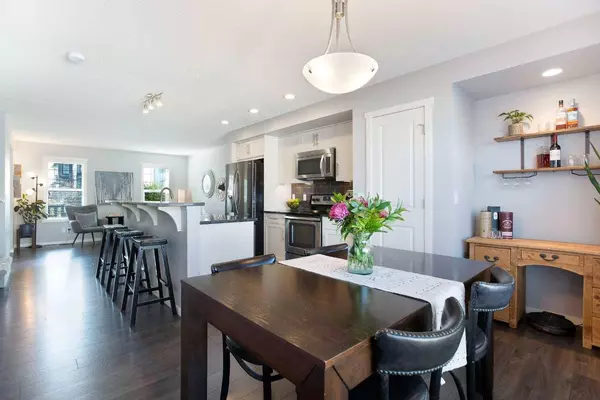 77 Nolanfield WAY NW, Calgary, AB T3R 0M8