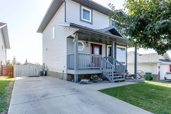 126 Elizabeth WAY SE, Airdrie, AB T4B 3T7