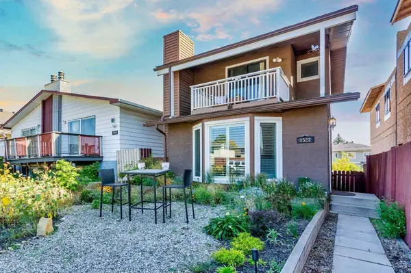 1522 35 ST SE, Calgary, AB T2A 1B3