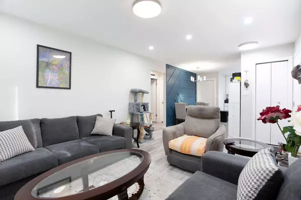 119 Maranda Close NE, Calgary, AB T2A 3E7