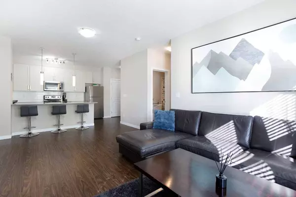 200 Cranfield Common SE #112, Calgary, AB T3M 1S2