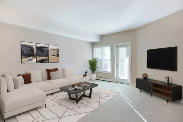 60 Royal Oak PLZ NW #217, Calgary, AB T3G 0A7