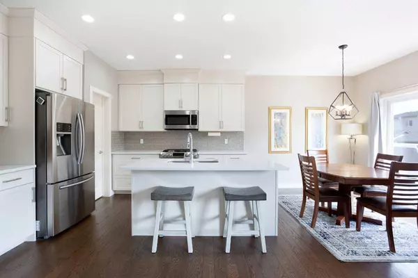 111 Walden HTS SE, Calgary, AB T2X 2J3