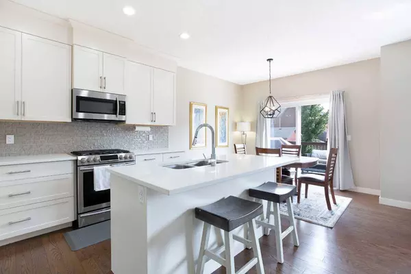 111 Walden HTS SE, Calgary, AB T2X 2J3