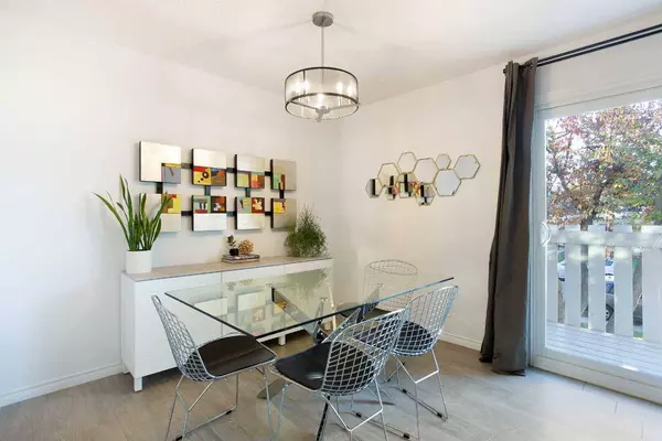 5248 19 AVE NW, Calgary, AB T3B 0T2