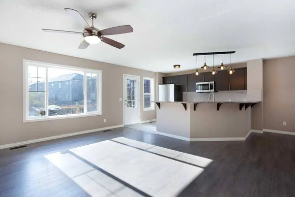 209 Viewpointe TER, Chestermere, AB T1X 0P9