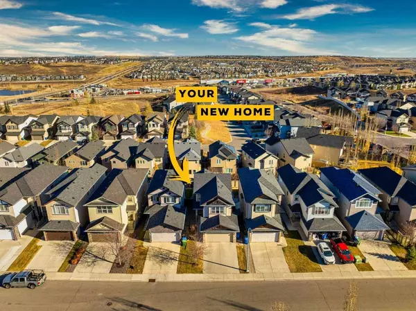 28 Kinlea Link NW, Calgary, AB T3R 0C4