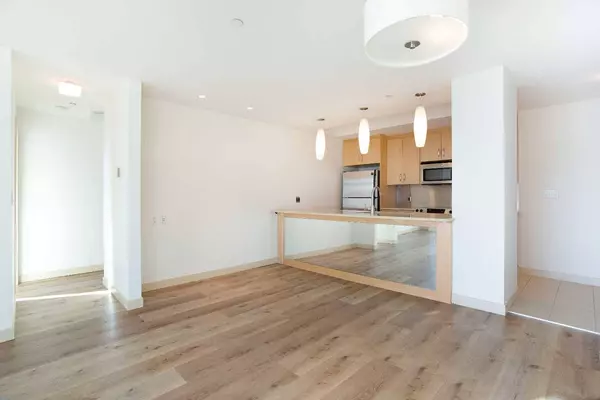 530 12 AVE SW #1006, Calgary, AB T2R 0B1