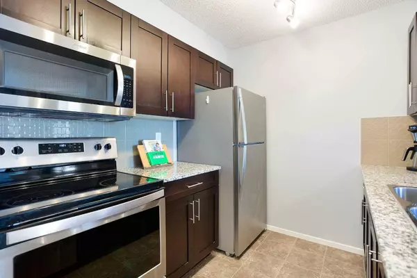 81 Legacy BLVD SE #2316, Calgary, AB T2X 2B9
