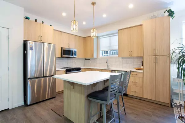 740 Legacy Village RD SE #1101, Calgary, AB T2X 5L2