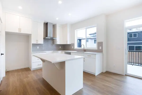 65 Creekside Passage SW, Calgary, AB T2X 5V6