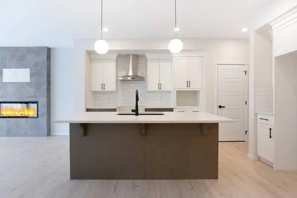 53 Creekside Passage SW, Calgary, AB T2X 5V6