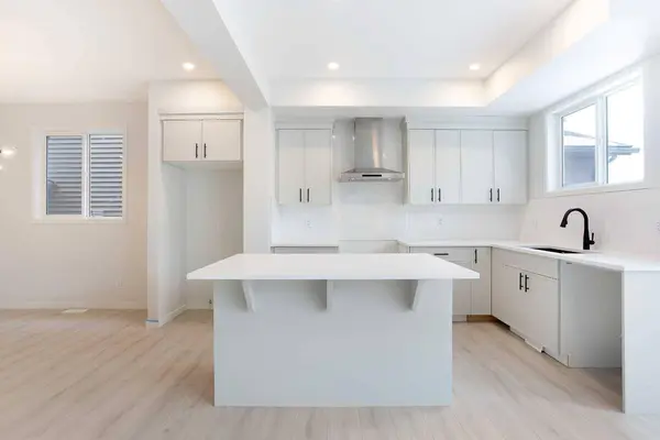 49 Creekside Passage SW, Calgary, AB T2X 5V6