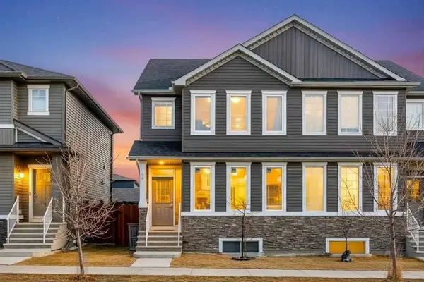 46 Evanston HL NW, Calgary, AB T3P 1J6