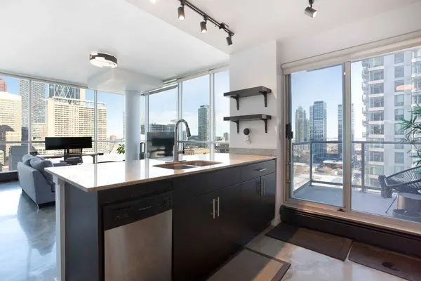 135 13 AVE SW #1302, Calgary, AB T2R 0W8