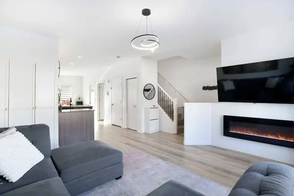 247 Cranford WAY SE, Calgary, AB T3M 2C4