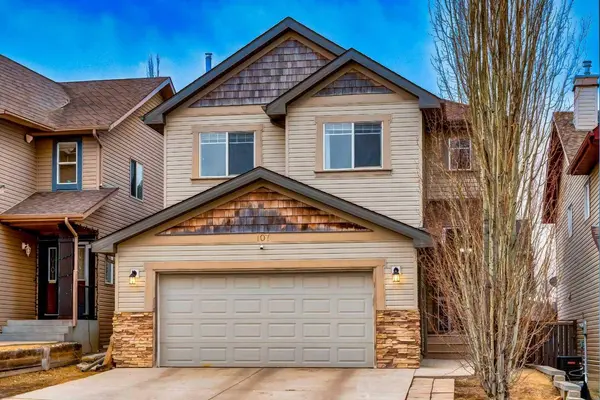 107 Evansbrooke MNR NW, Calgary, AB T3P 1C9