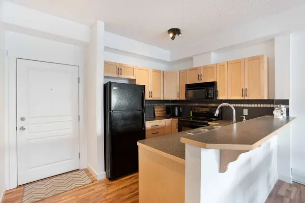 211 Aspen Stone BLVD SW #1116, Calgary, AB T3H 0K1