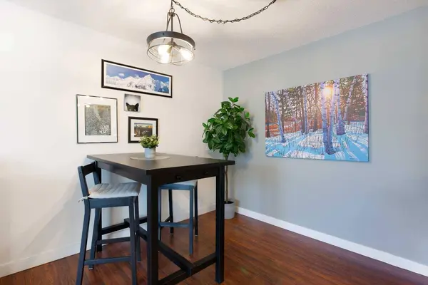 80 Galbraith DR SW #22C, Calgary, AB T3E 4Z6