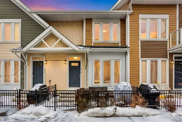 210 Auburn Bay SQ SE, Calgary, AB T3M 0Y9