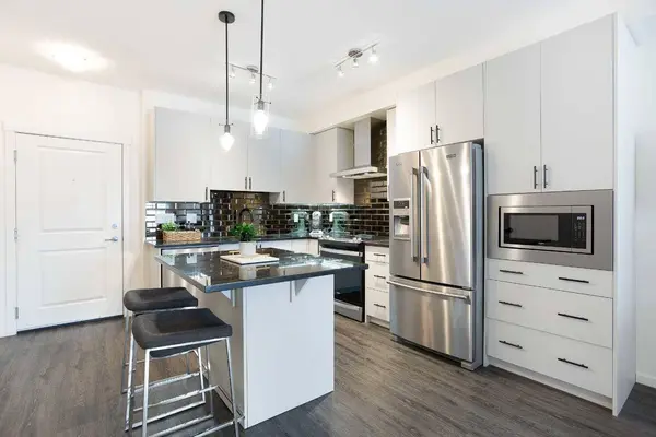 151 Legacy Main ST SE #8119, Calgary, AB T2X 5C7