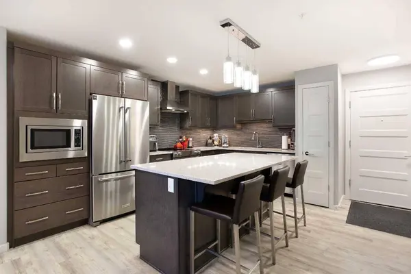 10 Market BLVD SE #2102, Airdrie, AB T4A 0W8