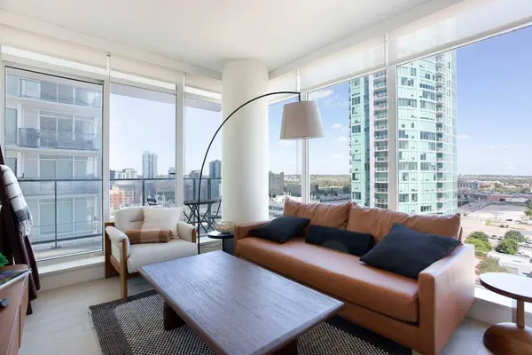 1188 3 ST SE #1204, Calgary, AB T2G 1H8