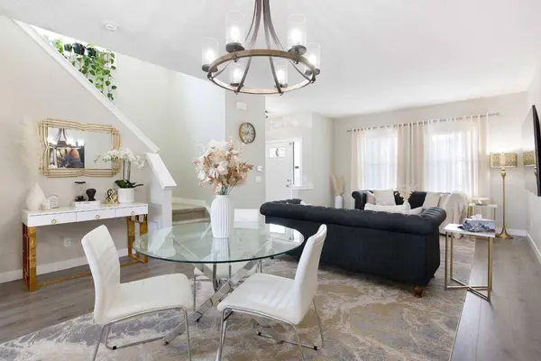 382 Hillcrest RD SW, Airdrie, AB T4B 4T9