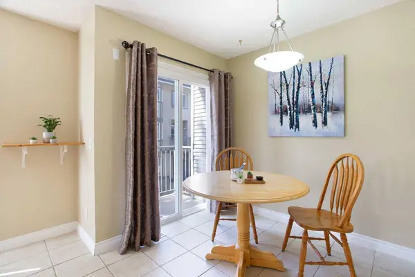 120 Cedarwood LN SW, Calgary, AB T2W 6J3