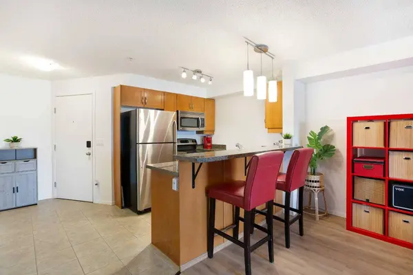 60 Panatella ST NW #4310, Calgary, AB T3K 0M4