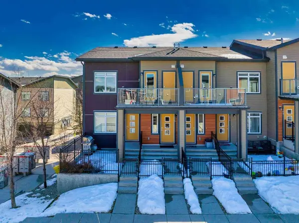 175 Sage Bluff CIR NW, Calgary, AB T3R 1T5