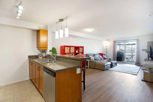 60 Panatella ST NW #4310, Calgary, AB T3K 0M4