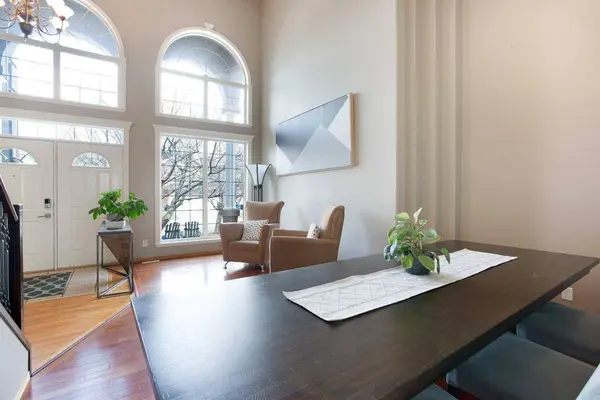 161 Panorama Hills VW NW, Calgary, AB T3K 5B7