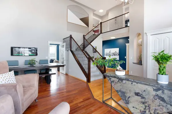 161 Panorama Hills VW NW, Calgary, AB T3K 5B7