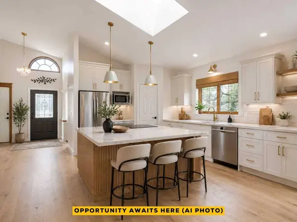 54 Shawbrooke PL SW, Calgary, AB T2Y 3B8