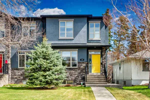 136 43 AVE NW, Calgary, AB T2K 0H6