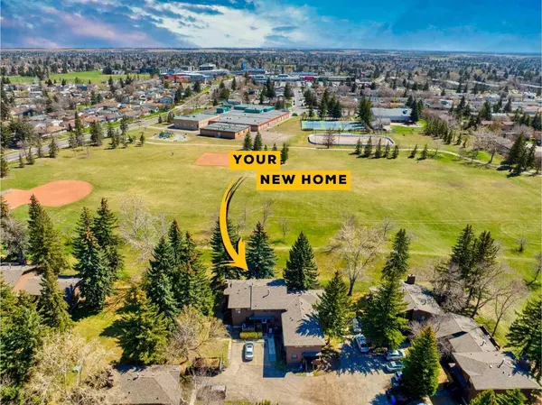 336 Rundlehill DR NE #44, Calgary, AB T1Y 2Y2