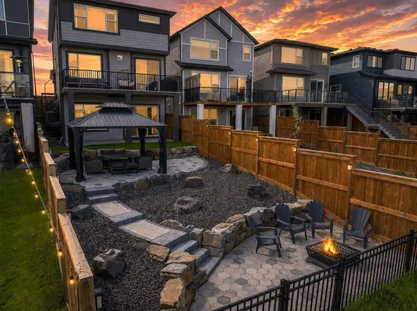 152 Cranbrook GDNS SE, Calgary, AB T3M 3K6