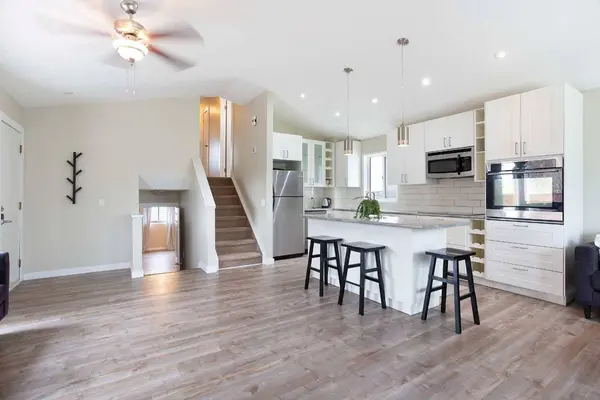 2420 Riverstone RD SE, Calgary, AB T2C 4E2