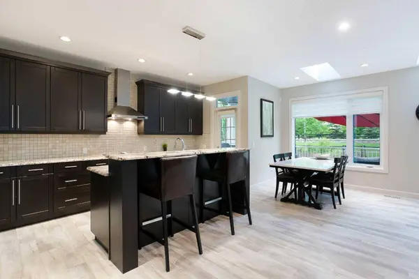67 Silverado Ridge CRES SW, Calgary, AB T2X 0J8