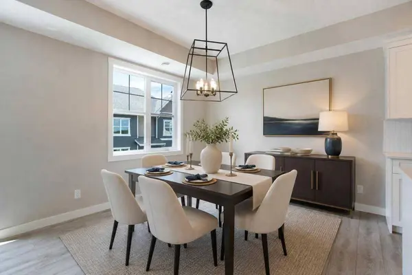 607 Cranbrook WALK SE, Calgary, AB T3M 2V5