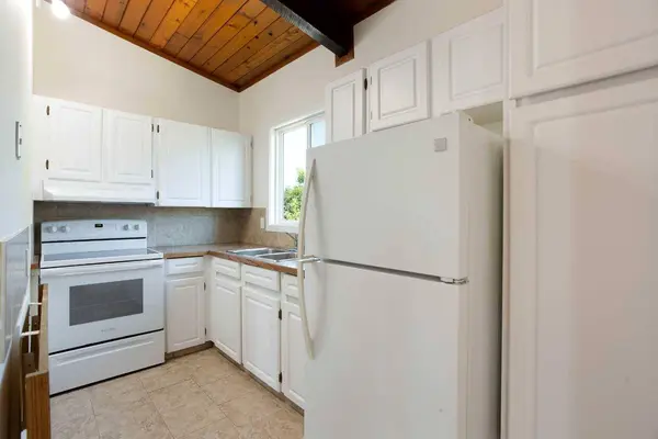 2634 Oakmoor DR SW, Calgary, AB T2V 4E7