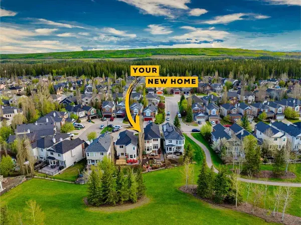 30 Discovery Ridge GDNS SW, Calgary, AB T3H 5L6