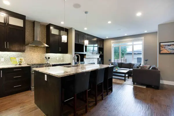 434 S 22 AVE NW, Calgary, AB T2M 1N3