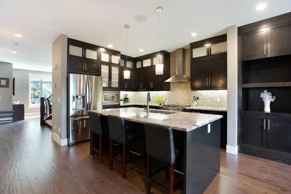 434 22 AVE NW, Calgary, AB T2M 1N3