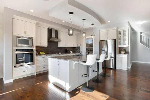 213 Kingsmere CV SE, Airdrie, AB T4A 0S1