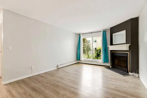 385 Patterson HL SW #4203, Calgary, AB T3H 2P3